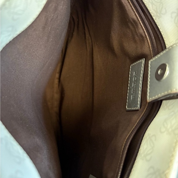 Auth LOEWE Anagram - Silver and Light gray White PVC Leather Women's Tote Bag - Picture 11 of 11